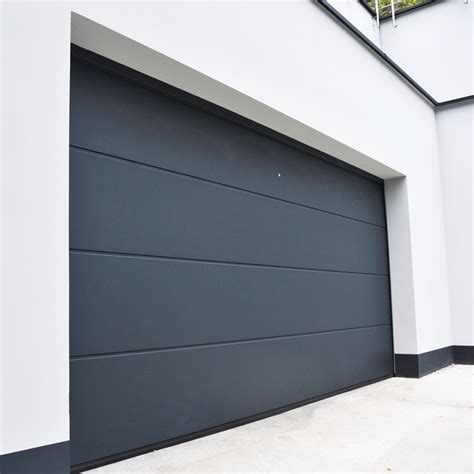 porte garage sectionnelle sur mesure.